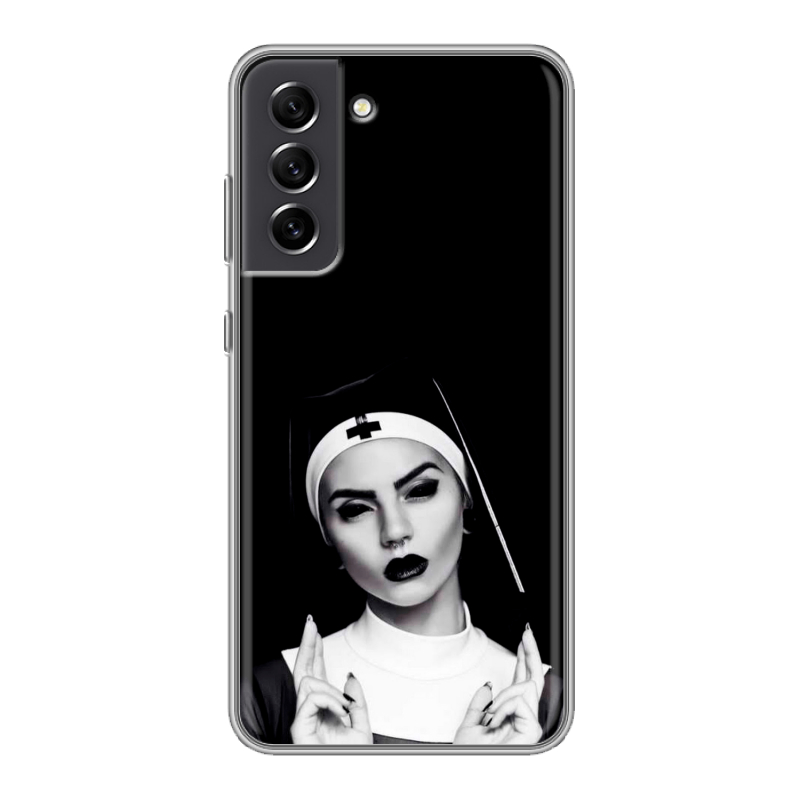 Силиконовый чехол на Samsung Galaxy S21 FE с принтом монашка Силиконовый чехол на Samsung Galaxy S21 FE с принтом монашка