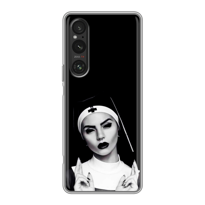 Силиконовый чехол на Sony Xperia 1 V с принтом монашка Силиконовый чехол на Sony Xperia 1 V с принтом монашка