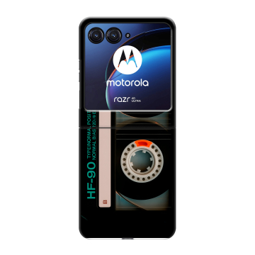 Пластиковый чехол на Motorola Razr 40 Ultra с принтом Кассета