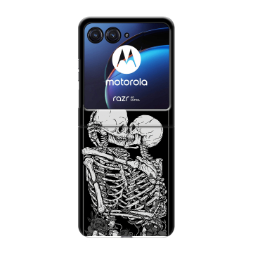 Пластиковый чехол на Motorola Razr 40 Ultra с принтом Поцелуй скелетов