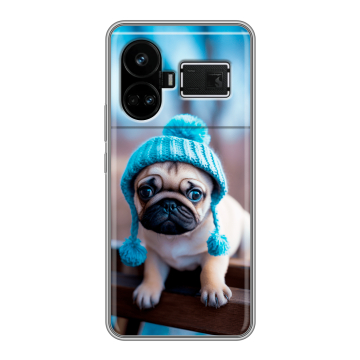 Силиконовый чехол на Realme GT5 с принтом Мопс в шапке Силиконовый чехол на Realme GT5 с принтом Мопс в шапке