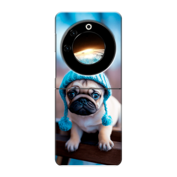 Пластиковый чехол на Tecno Phantom V Flip с принтом Мопс в шапке Пластиковый чехол на Tecno Phantom V Flip с принтом Мопс в шапке