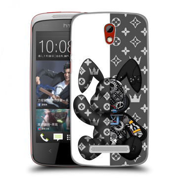 Пластиковый чехол на HTC Desire 500 с принтом Луи робот Пластиковый чехол на HTC Desire 500 с принтом Луи робот