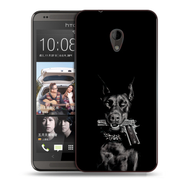 Силиконовый чехол на HTC Desire 700 с принтом Доберман и пистолет