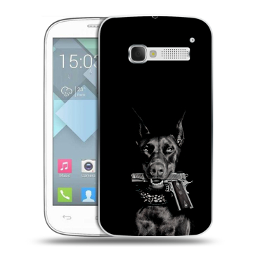 Пластиковый чехол на Alcatel One Touch Pop C5 с принтом Доберман и пистолет