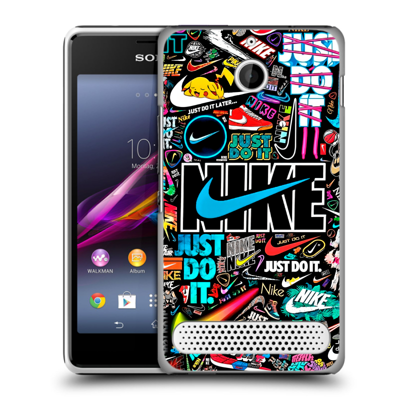 Пластиковый чехол на Sony Xperia E1 с принтом найк nike черный Пластиковый чехол на Sony Xperia E1 с принтом найк nike черный