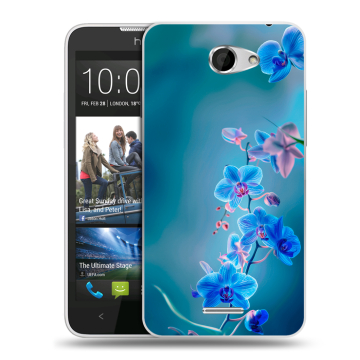 Пластиковый чехол на HTC Desire 516 с принтом Голубые цветы