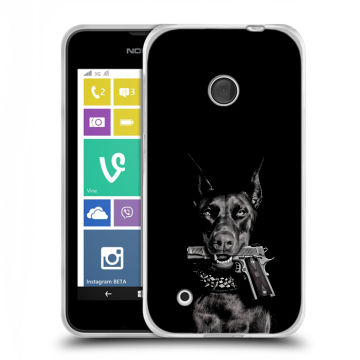 Пластиковый чехол на Nokia Lumia 530 с принтом Доберман и пистолет
