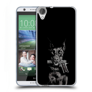 Силиконовый чехол на HTC Desire 820 с принтом Доберман и пистолет