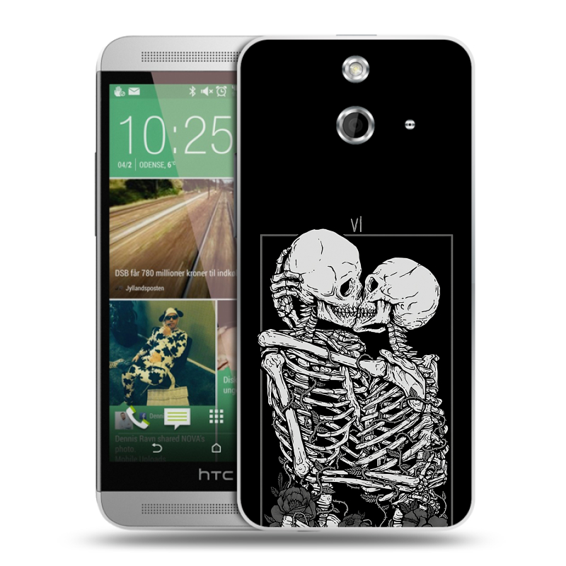 Пластиковый чехол на HTC One E8 с принтом Поцелуй скелетов Пластиковый чехол на HTC One E8 с принтом Поцелуй скелетов