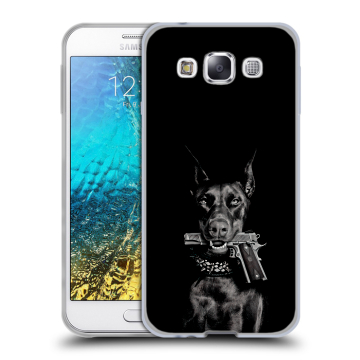 Силиконовый чехол на Samsung Galaxy E5 с принтом Доберман и пистолет